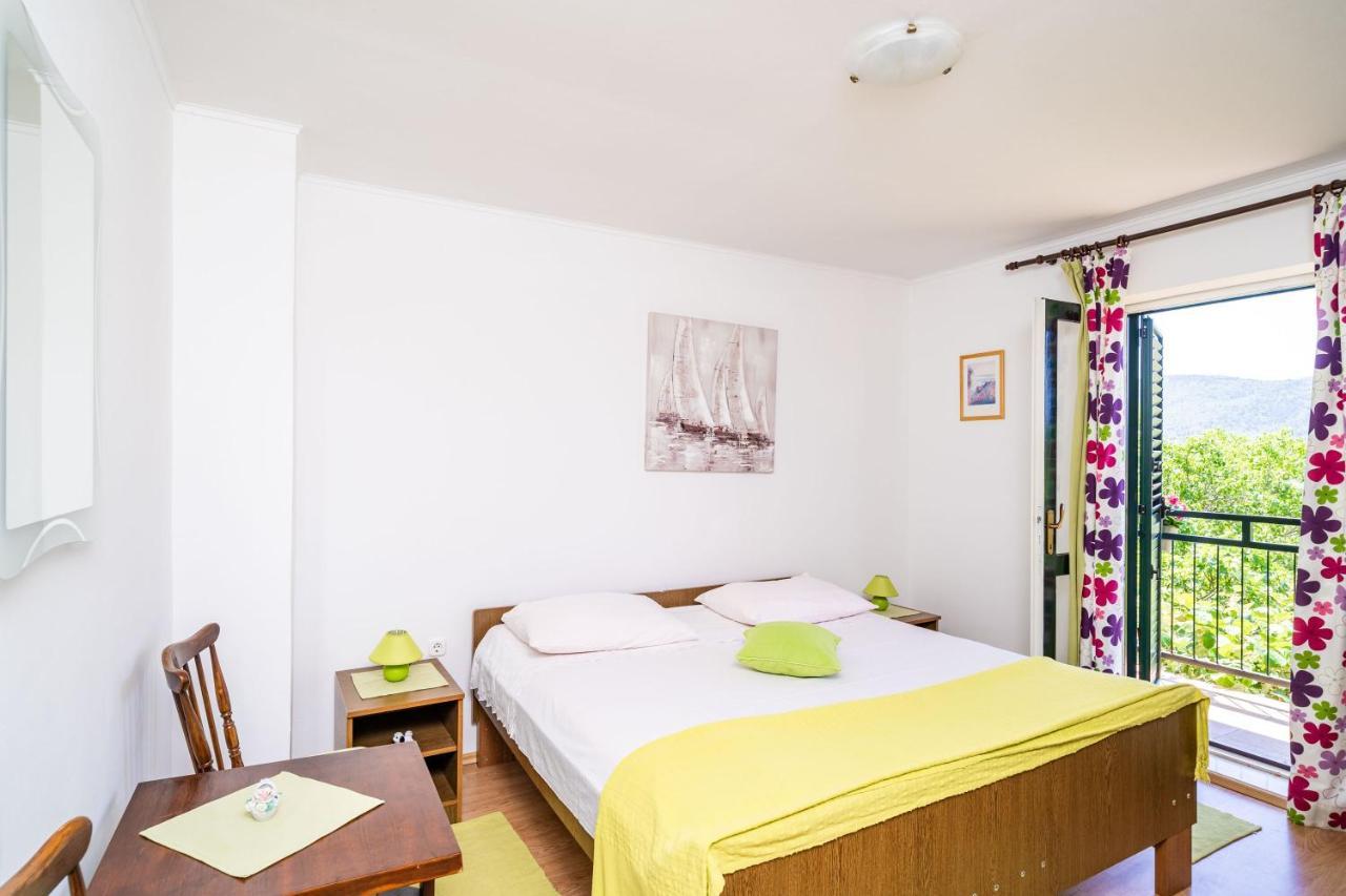 Apartment Laurel Leaf Lovorno 외부 사진