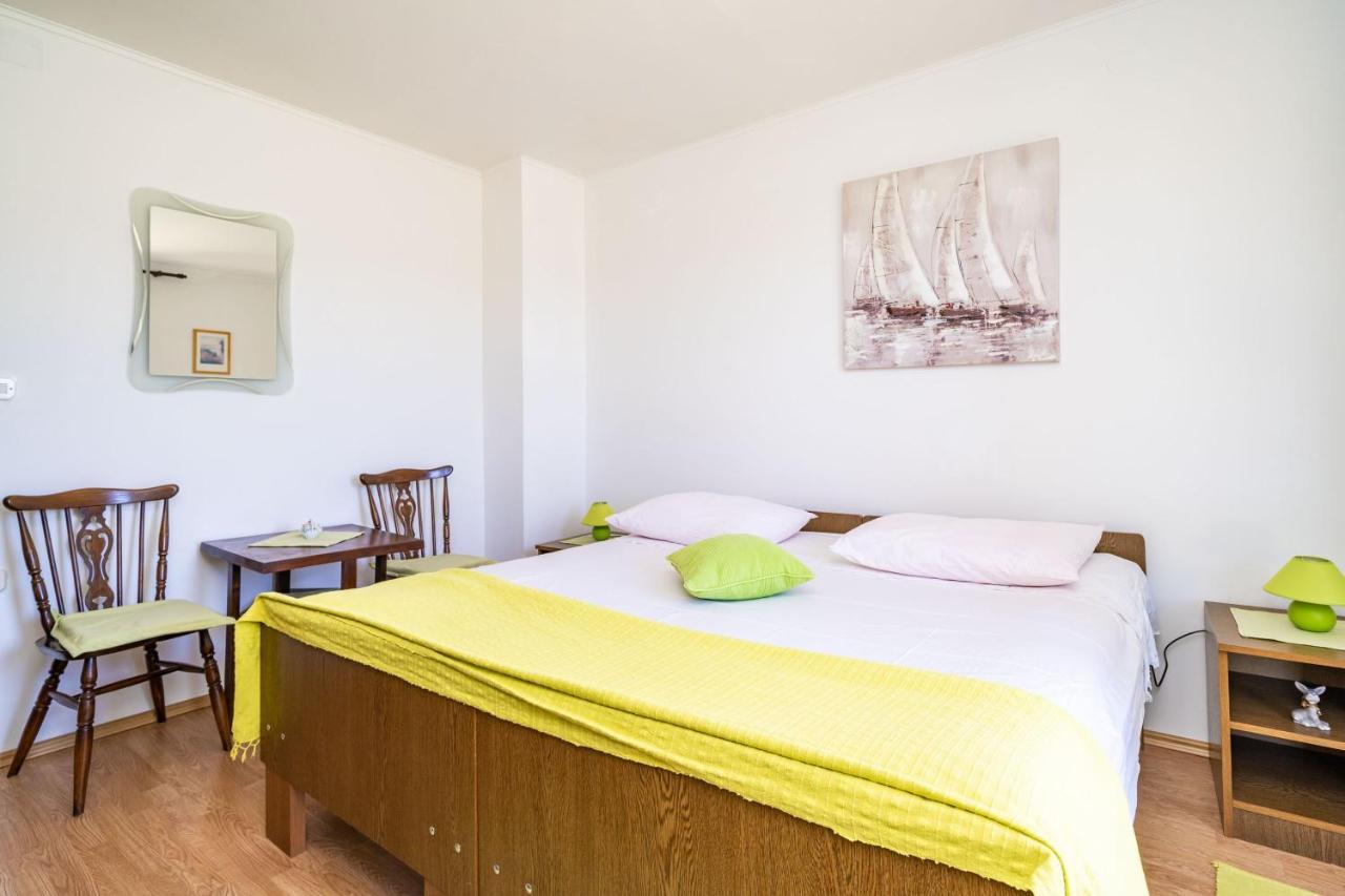 Apartment Laurel Leaf Lovorno 외부 사진